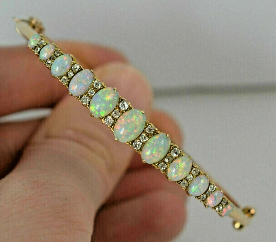 Brazalete Brazalete Mujer Ópalo de Fuego Simulado Corte Ovalado 8.02Ct Acabado Oro Plata 925 Foto 1 de 4