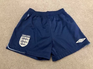 Boys or Girls England Football Shorts Umbro Navy Blue Age 6-7 Size 122 - Picture 1 of 4