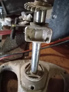 Kawasaki SC 650 Sort cruiser Steering Shaft/ Quadrant - Picture 1 of 3