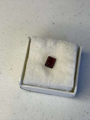 Granate de 2,58 quilates corte princesa nuevo en caja hermoso color rojo NUEVO Foto 1 de 4