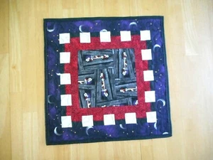 Gesteppter handgefertigter Tischläufer - wendbar, Halloween/Herbst, Mumien/Herbstmotiv - Bild 1 von 5