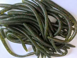 100 PK-8" FINESSE WORMS-"WATERMELON RED FLAKES"-HEAVY SALT & SCENT- BASS-USA - Picture 1 of 10