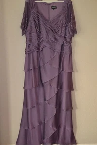 Adrianna Papell Gown Kleid Damen Übergröße 22W Lila Lavendel Stufen MOB Dress - Bild 1 von 10