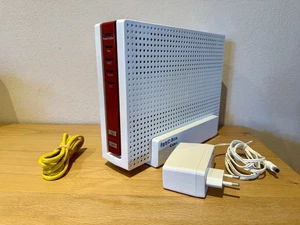FRITZ!Box 6590 Cable 2000 2781 (Kein Branding - alle Anbieter) Router Modem WLAN - Bild 1 von 7