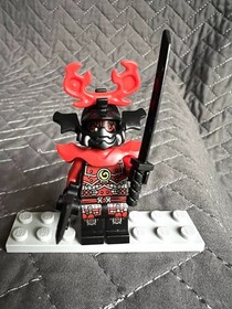 Lego Ninjago Stone Army Warrior Red Face Minifigure Minifig njo0075  70501 70503