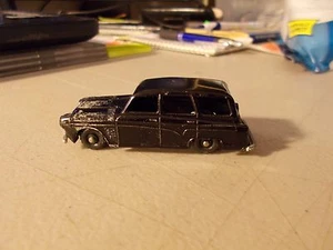 VINTAGE BUDGIE AUSTIN A95 WESTMINSTER COUNTRYMAN NO. 61 MADE IN ENGLAND BLACK - Picture 1 of 6