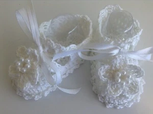 Botines de ganchillo blancos hechos a mano suela de zapatos 3 1/2 pulgadas - Imagen 1 de 3