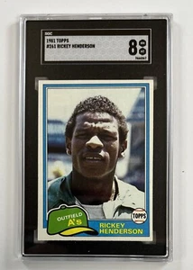 1981 Fleer #261 Rickey Henderson SGC 8 NM-MT GC41-6567 - Foto 1 di 2