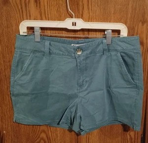 SO Green Denim Chino Shorts Juniors Size 13 EUC - Picture 1 of 2