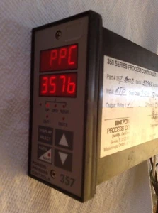 Powers Process Controls 357 Controller  - Picture 1 of 7