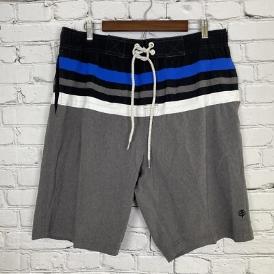 Bañador Coolibar Island para hombre talla grande gris UPF 50+ malla forrada a rayas 10" Foto 1 de 4
