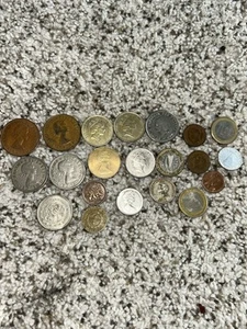 Lot of 21 World International Foreign Coins 1942-2002 Europe Mexico - Picture 1 of 6