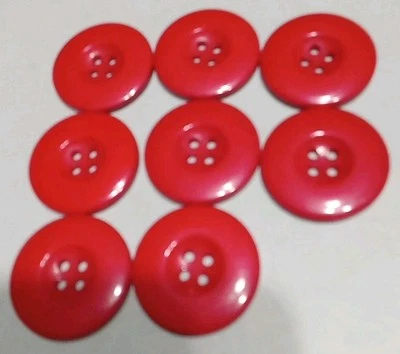 8 Vintage Red Acrylic Buttons 1"2/8 Inches - Image 1 of 4