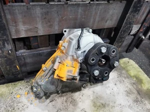 BMW E70 LCI E71 N57 N55 Transfer Case Box Transmission ATC45L 7643758 - Picture 1 of 11