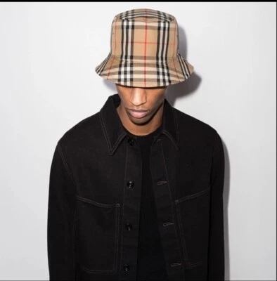 Burberry Vintage Check Technical Cotton Bucket Hat Size Large - Image 1 of 4