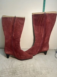 Classique Garnet Suede Heel Boots Pointed Toe Size 12 WW - Picture 1 of 9