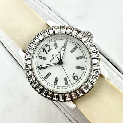 Anne Klein 10/9197 White Band Rhinestone Quartz Analog Women's Watch New Battery — 第 1/4 张图片