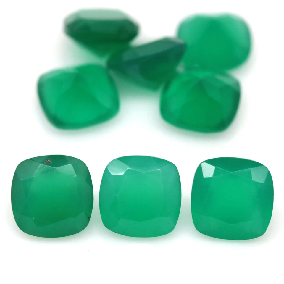 14.97 Ct. Unheated 8Pcs Green Agate Botswana Cushion - Image 1 of 4