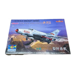Trumpeter 01325 MiG-21 The Pla Air Force F-7II Plastic Model Airplane Kit 1/144 - Picture 1 of 1