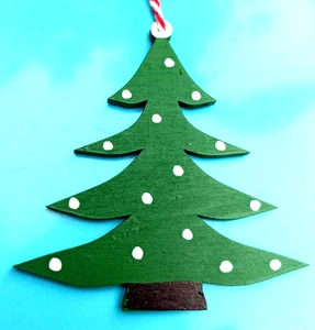 Minkaklecks Anhänger  Holz  Deko Handarbeit  1x Weihnachtsbaum  9cm  Weihnachten - Bild 1 von 3