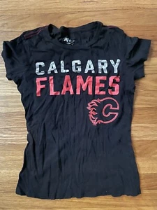 Calgary Flames Womens Shirt Black Size Medium G-III 4 Her by Carl Banks NHL - Picture 1 of 6