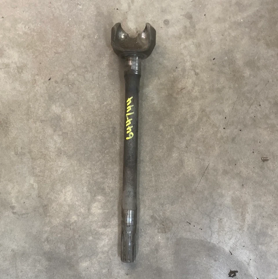 644744 Dana 25 (Willys 41-54) Axle Shaft Right Inner BENDIX - Image 1 of 3