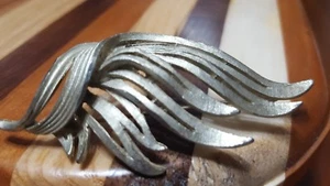 Silberfarbene signierte BSK Blatt Pin - Bild 1 von 4