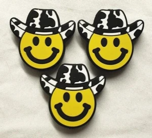 Goma de silicona cuentas focales hágalo usted mismo bolígrafos con cuentas llavero HAPPY FACE COWBOY SOMBRERO 3 piezas - Imagen 1 de 3