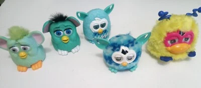Furby Lot 2012 & 2013 (2) W/ McDonalds 98/98/2013 Foto 1 de 4