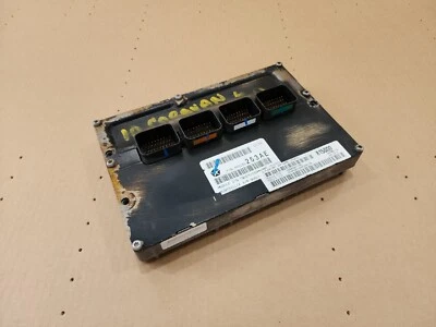 2010 TOWN & COUNTRY CARAVAN OEM MOTOR POWERTRAIN MÓDULO DE CONTROLE ECM P68050411AE - Imagem 1 de 4