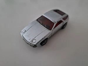 SIKU 1037 PORSCHE 928 SILBERMET. B4 LEICHT BESPIELT - Picture 1 of 3