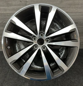 Cerchio originale 'Venom' per Jaguar XF X260 X250 20 pollici T2H5947 GX6M1007EA - Foto 1 di 8