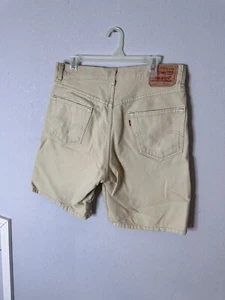 Vintage Levi’s Shorts Tan Sz 33 - Picture 1 of 6