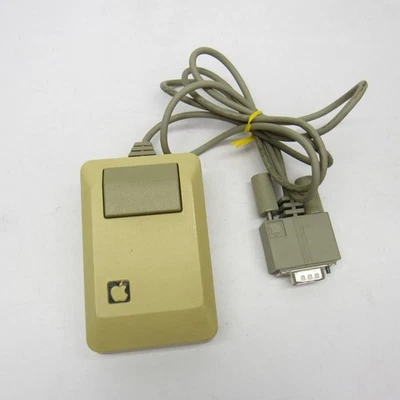 Mouse con cable para computadoras Apple M0100 para escritorio Macintosh Foto 1 de 4