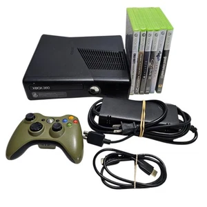 Xbox 360 Slim Black 1439 Console Microsoft Bundle 250GB & Controller 6 Games - Picture 1 of 6