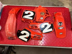 Honda CR80R 1984 rear fender left right front number plate side cover shroud - Picture 1 of 21