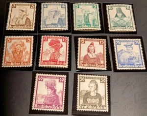GERMANY 1935, FOLK COSTUMES,MI. 588-597 WMK.4  VF/XF NH SET - Picture 1 of 2