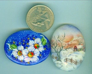 Deux beaux cabochons en porcelaine peints à la main 30 mm x 40 mm - Photo 1/3