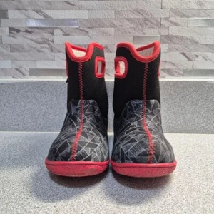 Bogs Stiefel Größe 9 schwarz und rot - Bild 1 von 9