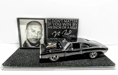 Fast and Furious 1969 Dodge Charger 1:24 VIN DIESEL display diorama fundido  - Imagem 1 de 4