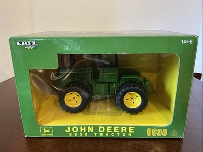 Vintage 2007 Ertl John Deere 1/32 8630 Diecast Tractor Plow City Farm Toy Show - Image 1 of 4