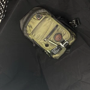 Tactical Sling Bag Crossbody - KAWEN KING EDC Pack - Outdoor Wanderausrüstung - Bild 1 von 6