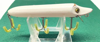 Vintage Heddon Vampire in Rare White 7502 cir 1920 Glass Eyes L-Rig Hangers Vamp - Image 1 of 4