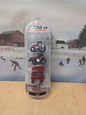 ERTL Diecast Case IH 5 Pack Silo Set 2-Tractors 2-Wagons 2008 - Image 1 of 4