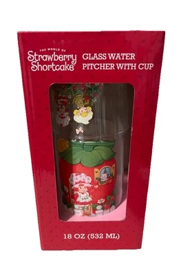 Jarra de agua de vidrio Strawberry Shortcake 18 oz con taza 8 oz ¡Lindo juego! Nuevo en caja Nuevo Foto 1 de 4