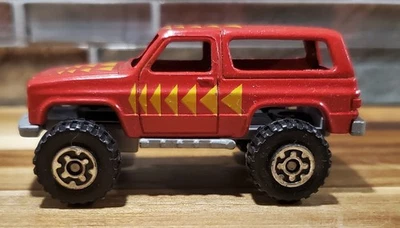 Vintage Matchbox Parasites Destructite Chevy Blazer 1985 Red Truck 4X4 - Image 1 of 4