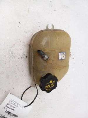 DEPÓSITO DE REFRIGERANTE PARA DODGE DART 2013 - 2016 Foto 1 de 4