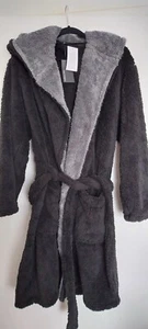 Mens Black & Grey Dressing Gown Size M. Supersoft. Comfort. Hooded. - Picture 1 of 3