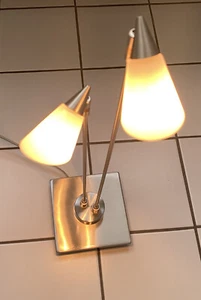 Edle Tischleuchte von Sompex in Silber Crome mit Glaskelche und Dimmer - Bild 1 von 12