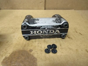 1985 HONDA CB450SC Nighthawk Handle Bar Holder Holder Top Mount 53134-MC9-670 - Picture 1 of 19